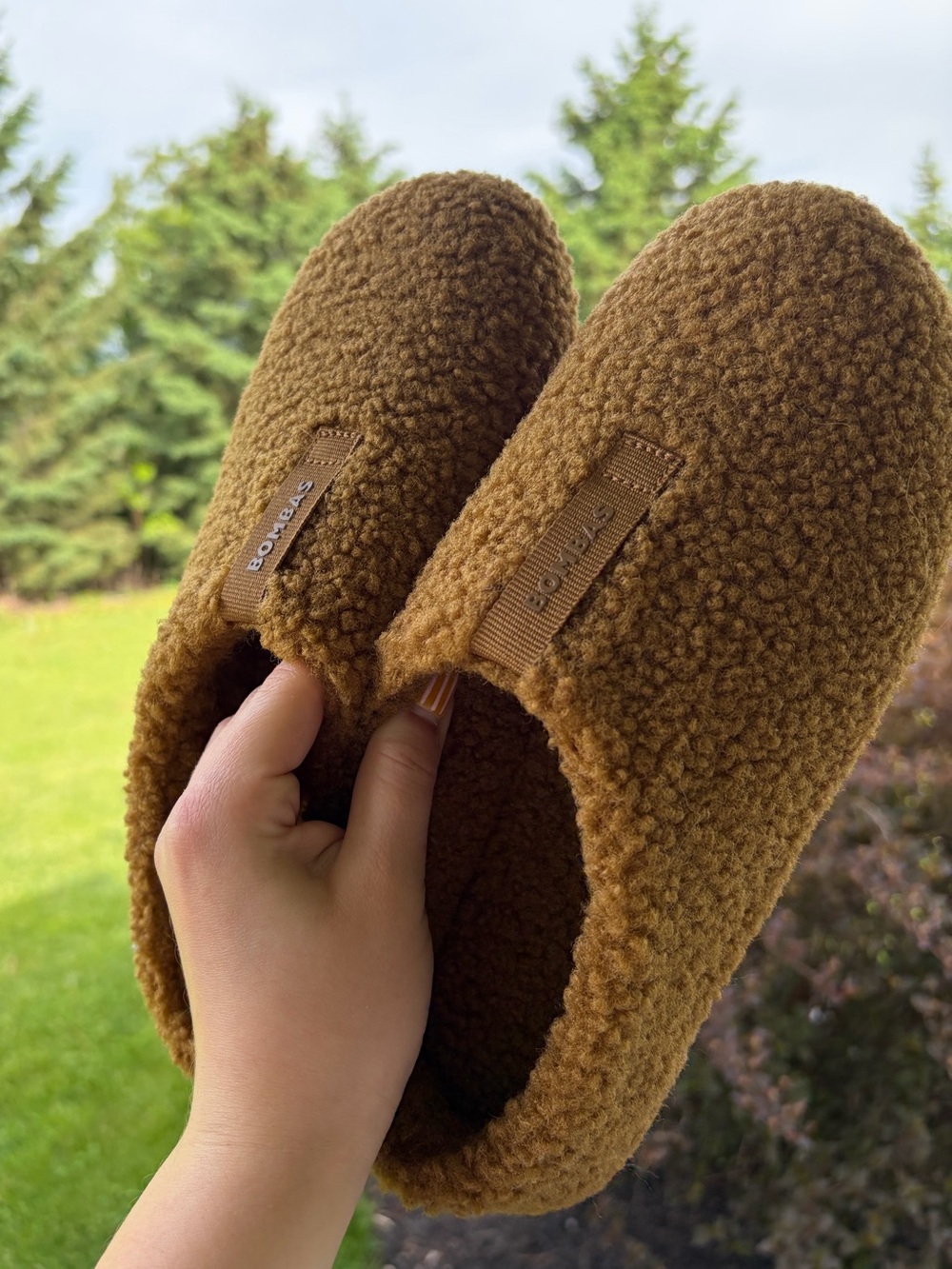 Bombas Sunday Slippers Sherpa teddy fleece shoes NWOT 7 - Picture 7 of 8
